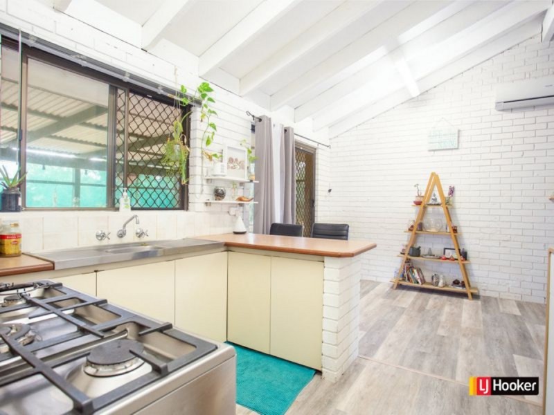 6 Sarah Place, Usher WA 6230