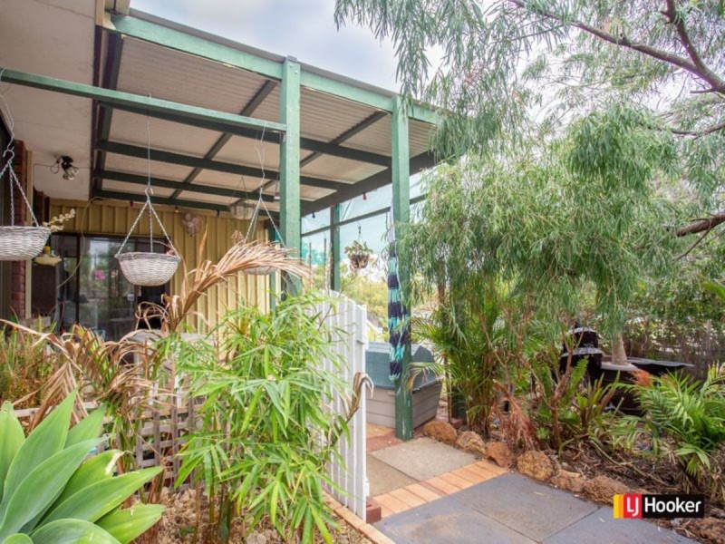 6 Sarah Place, Usher WA 6230