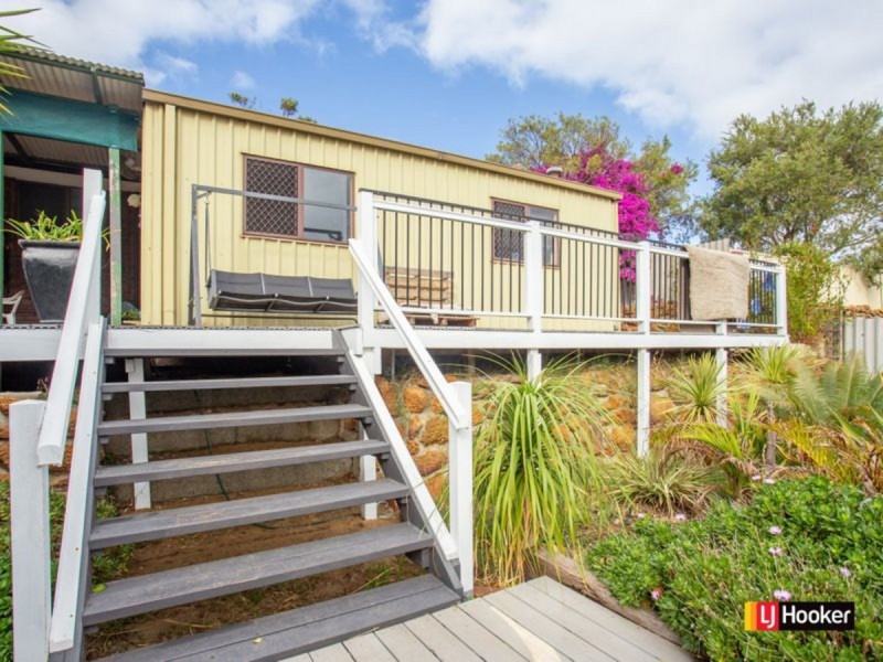 6 Sarah Place, Usher WA 6230