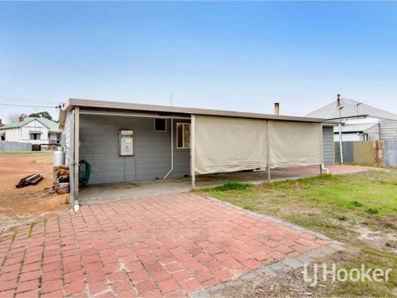 21 Moira Road, Collie WA 6225
