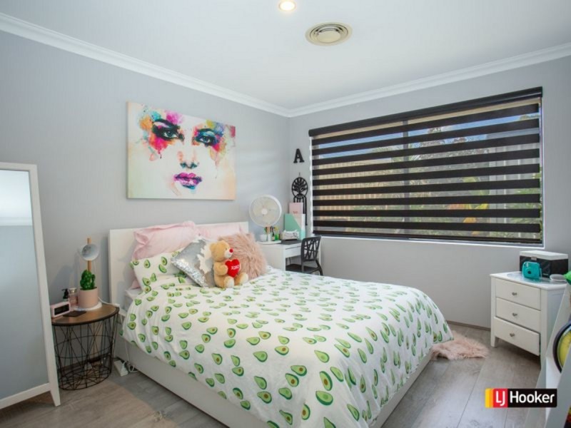 14 Greenough Place, Millbridge WA 6232