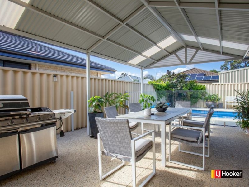14 Greenough Place, Millbridge WA 6232