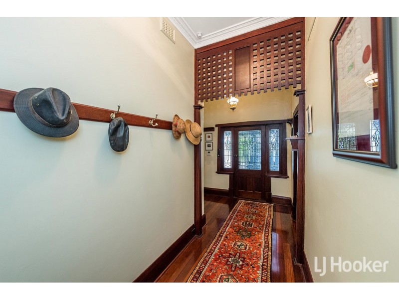 36 Tuart Street, Bunbury WA 6230