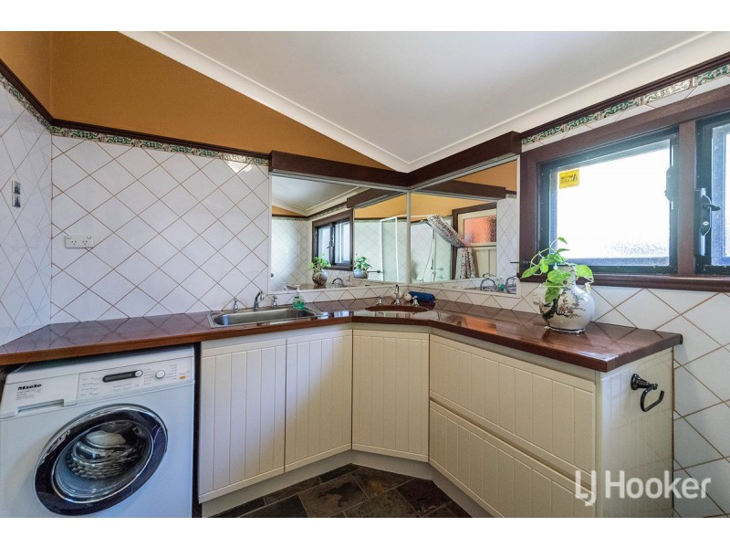 36 Tuart Street, Bunbury WA 6230