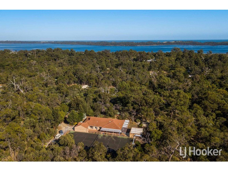 17 Australind Road, Leschenault WA 6233