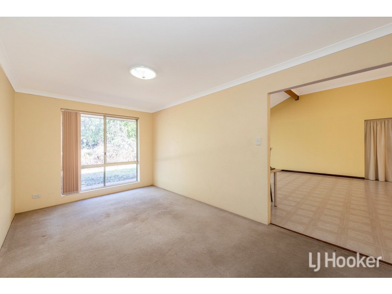 17 Australind Road, Leschenault WA 6233