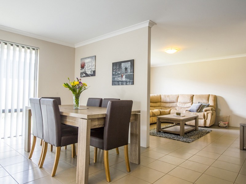 13 Neslite Road, Dalyellup WA 6230