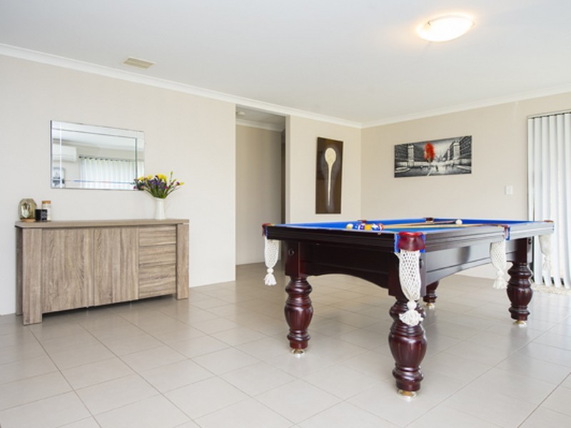 13 Neslite Road, Dalyellup WA 6230