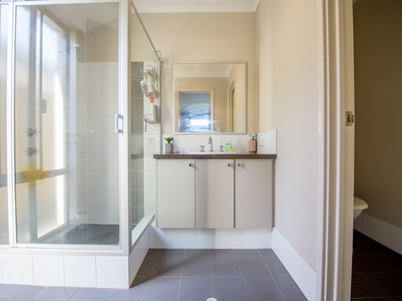 13 Neslite Road, Dalyellup WA 6230