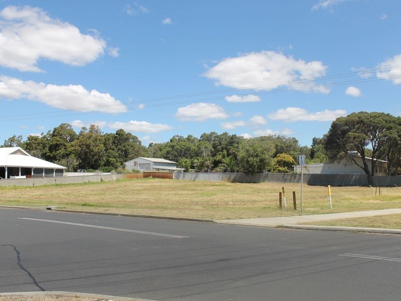 187 Old Coast Rd, Australind WA 6233