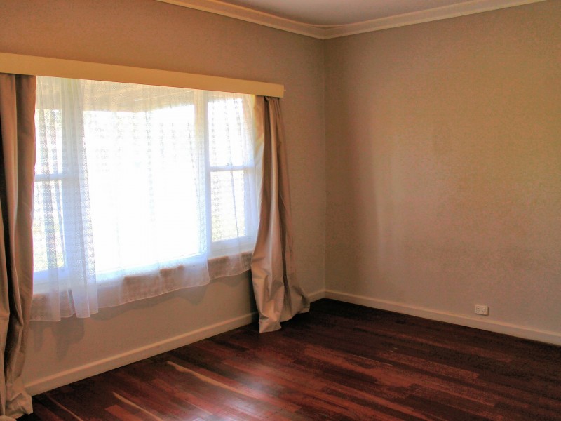 34 Picton Road, East Bunbury WA 6230