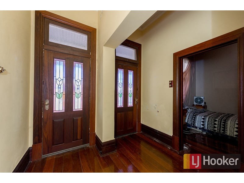 6 Symmons Street, Bunbury WA 6230