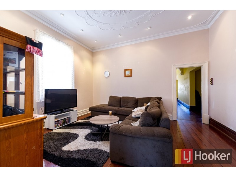 6 Symmons Street, Bunbury WA 6230