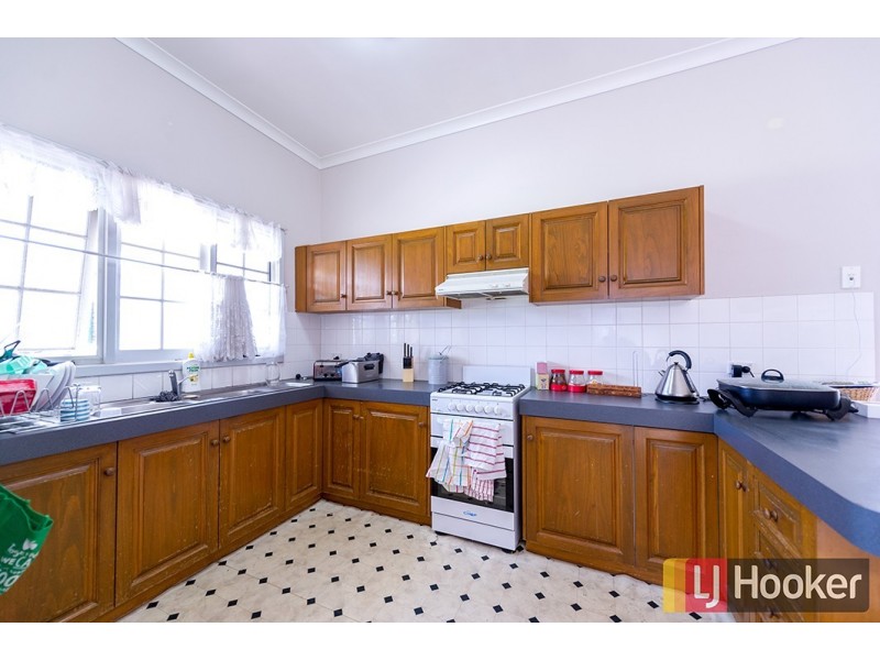 6 Symmons Street, Bunbury WA 6230