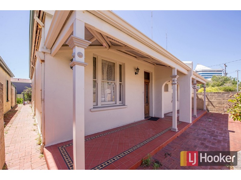 6 Symmons Street, Bunbury WA 6230