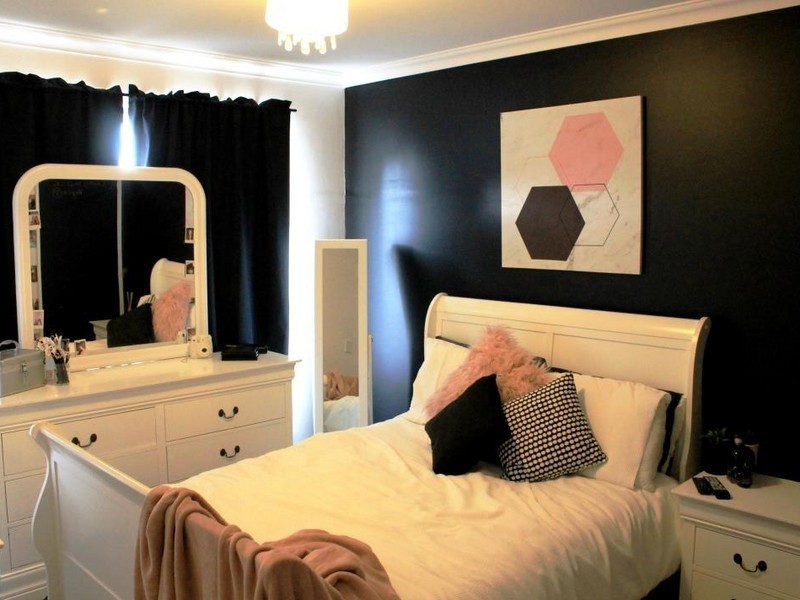 15 Friartuck Road, Dalyellup WA 6230