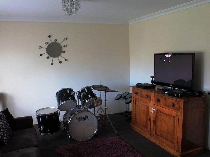 15 Friartuck Road, Dalyellup WA 6230