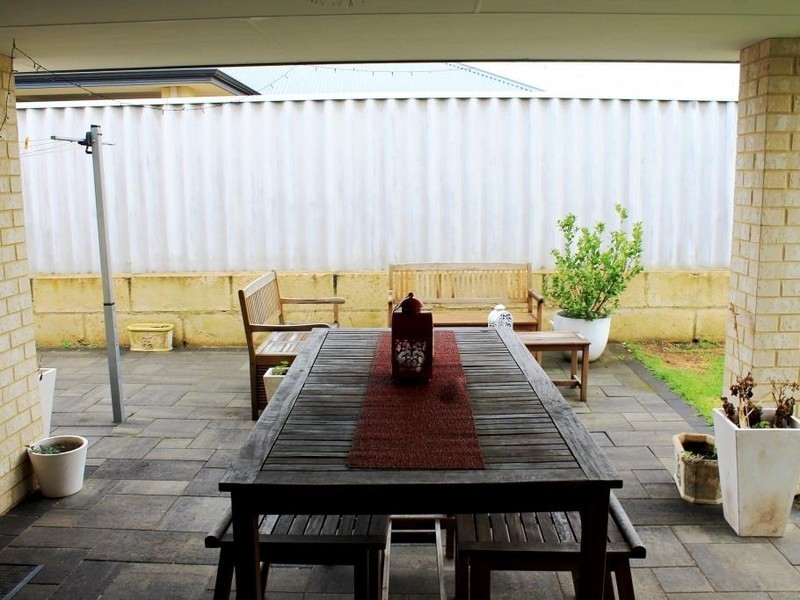 15 Friartuck Road, Dalyellup WA 6230