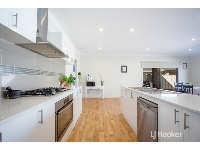 8 Isernia Place, South Bunbury WA 6230
