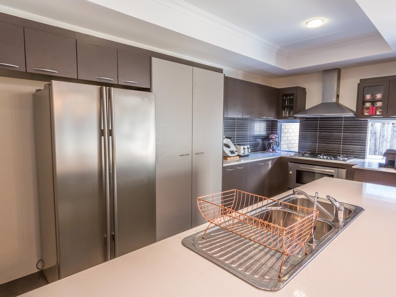 8 Ambrose Green, Pelican Point WA 6230