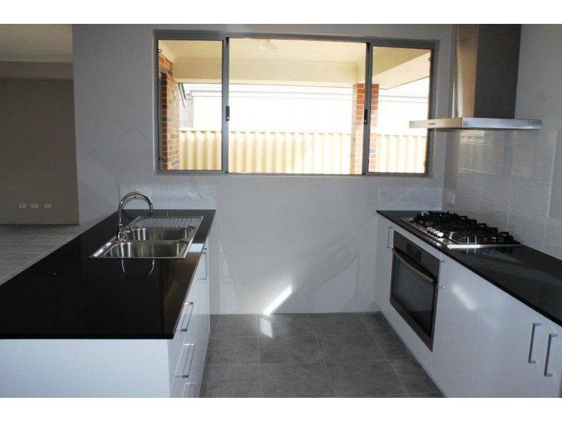 42 Bibra Loop, Dalyellup WA 6230