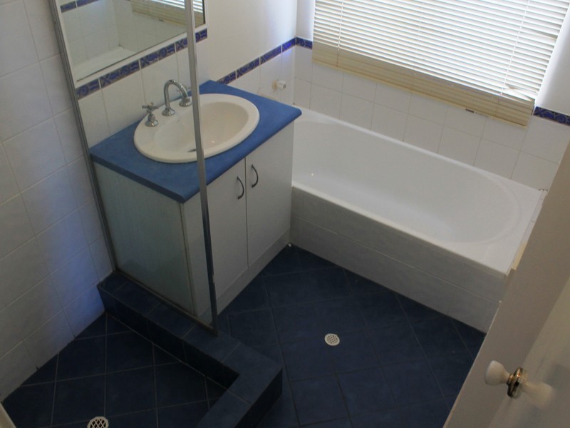 58 Somerville Drive, College Grove WA 6230