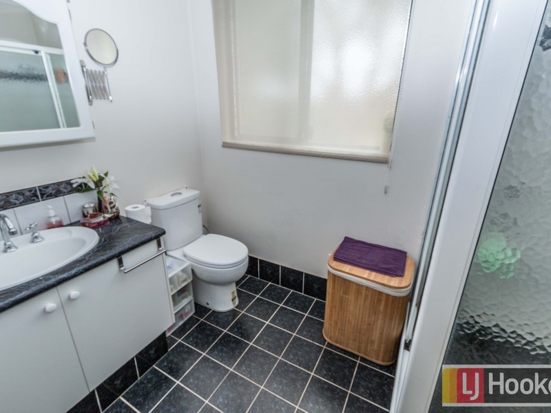 1 Roberts Road, Leschenault WA 6233