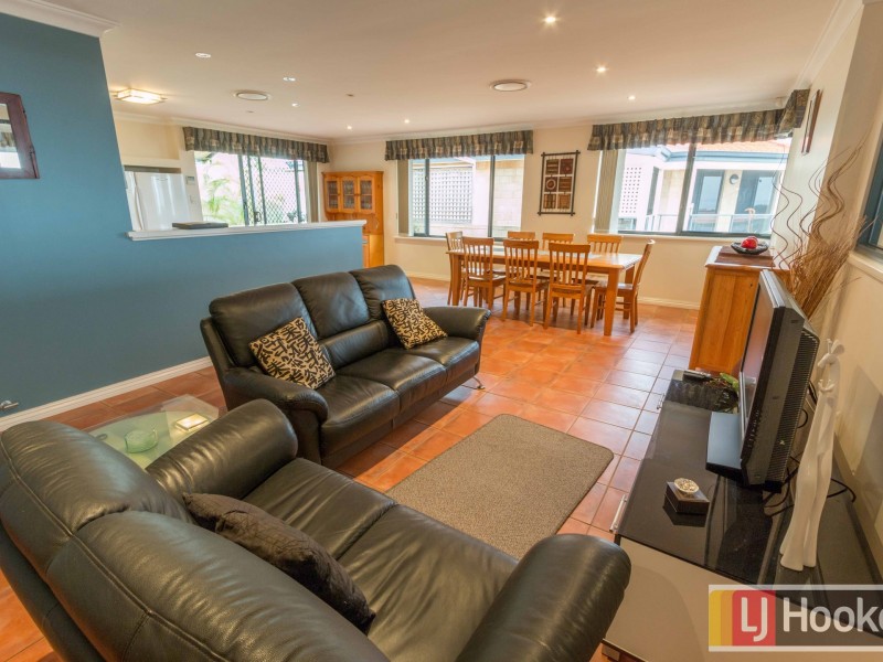 2/18 Ramillies St, South Bunbury WA 6230