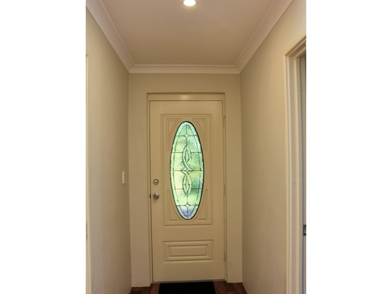 54 Blue Wren Drive, Eaton WA 6232