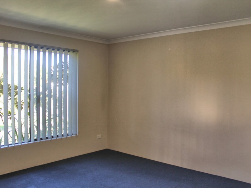 54 Blue Wren Drive, Eaton WA 6232