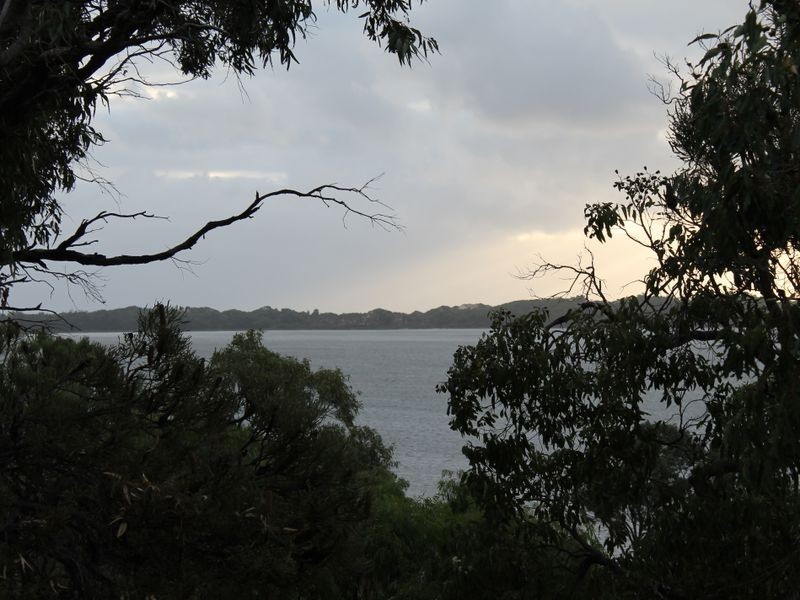 4 Hudson Place, Leschenault WA 6233