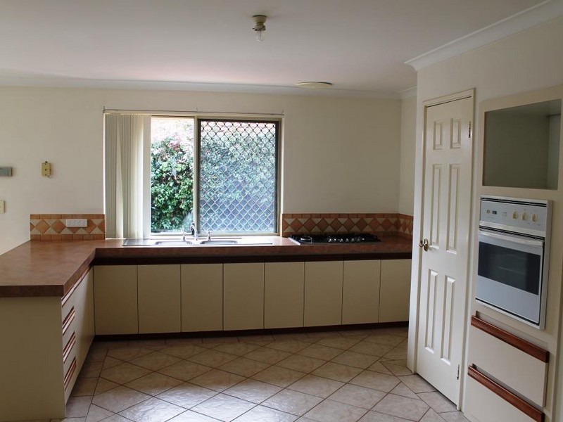 3 Oriel Court, College Grove WA 6230