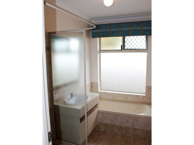 3 Oriel Court, College Grove WA 6230