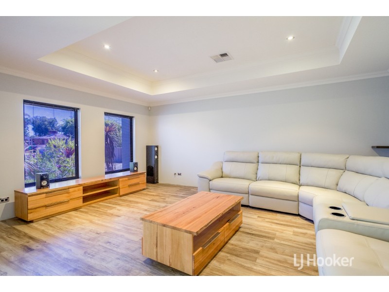 5 Midas Street, Carey Park WA 6230