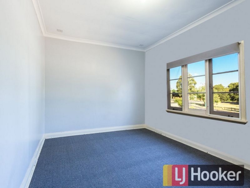 5 Moore Street, Collie WA 6225