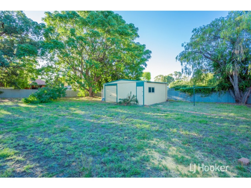 18 Hooper Place, Withers WA 6230