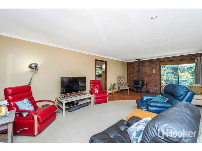 31 East Road, Capel WA 6271