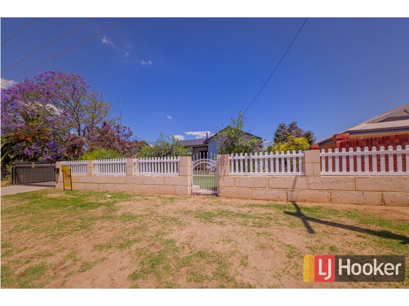 19 Mondak Place, Carey Park WA 6230