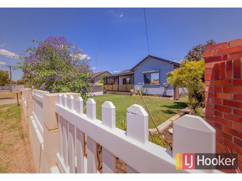 19 Mondak Place, Carey Park WA 6230