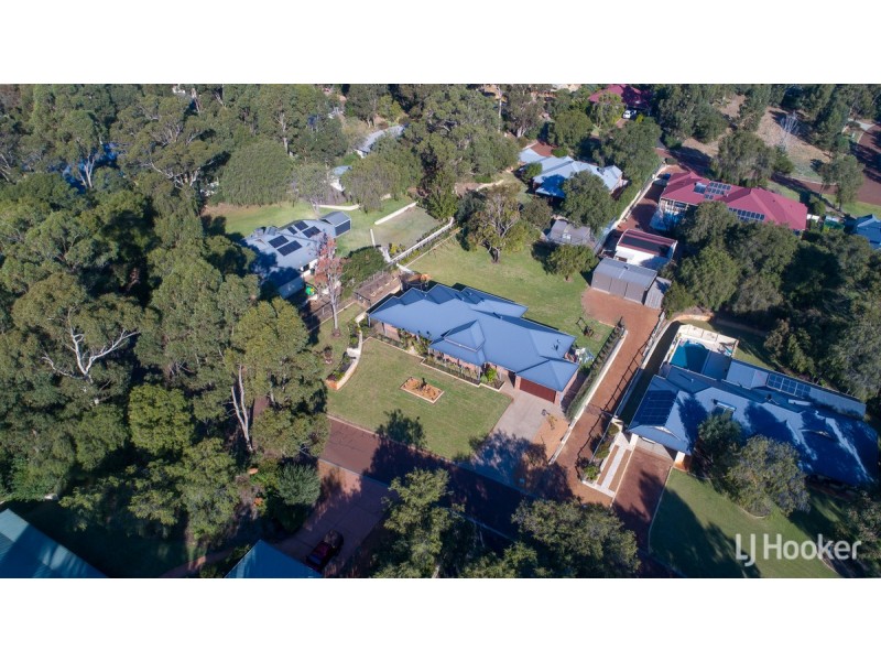 12 Kardan Way, Dalyellup WA 6230