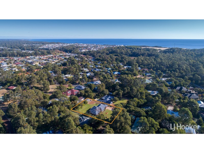 12 Kardan Way, Dalyellup WA 6230