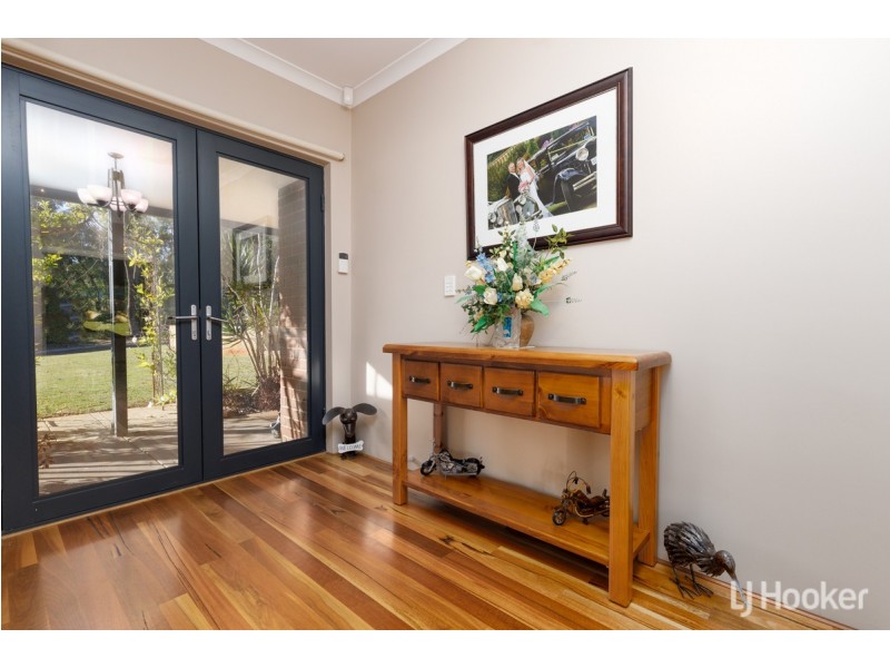 12 Kardan Way, Dalyellup WA 6230