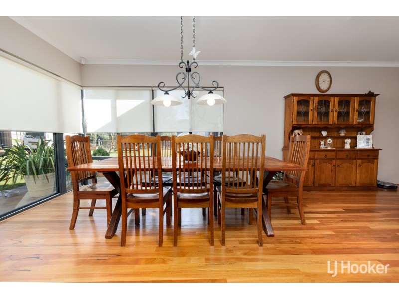 12 Kardan Way, Dalyellup WA 6230