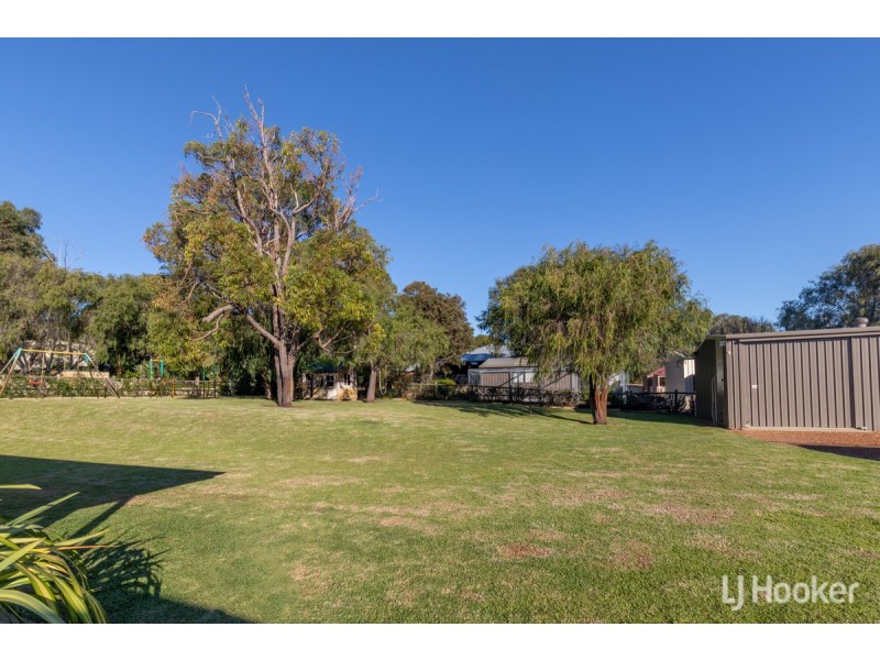 12 Kardan Way, Dalyellup WA 6230