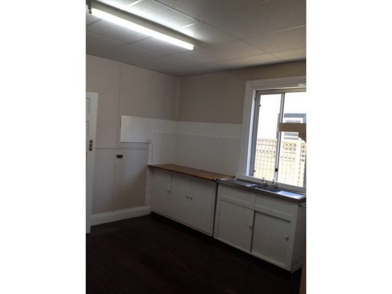 15 Sampson Road, Bunbury WA 6230