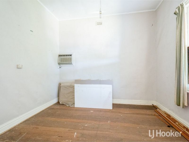 52 Ogden Street, Collie WA 6225