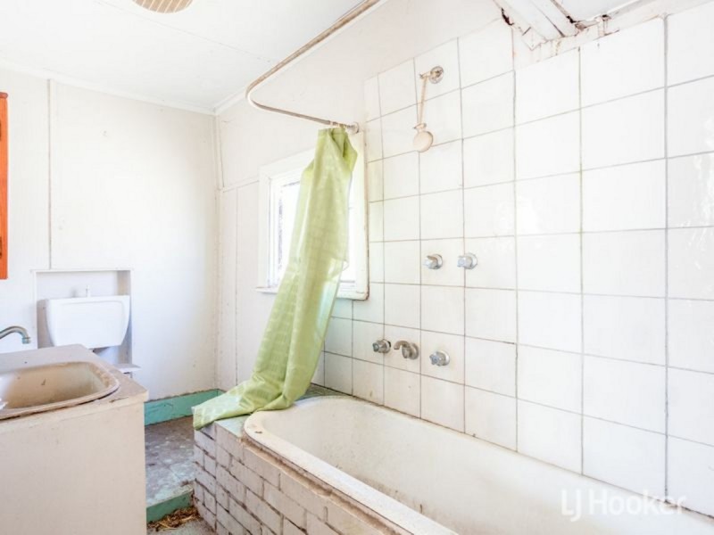 52 Ogden Street, Collie WA 6225