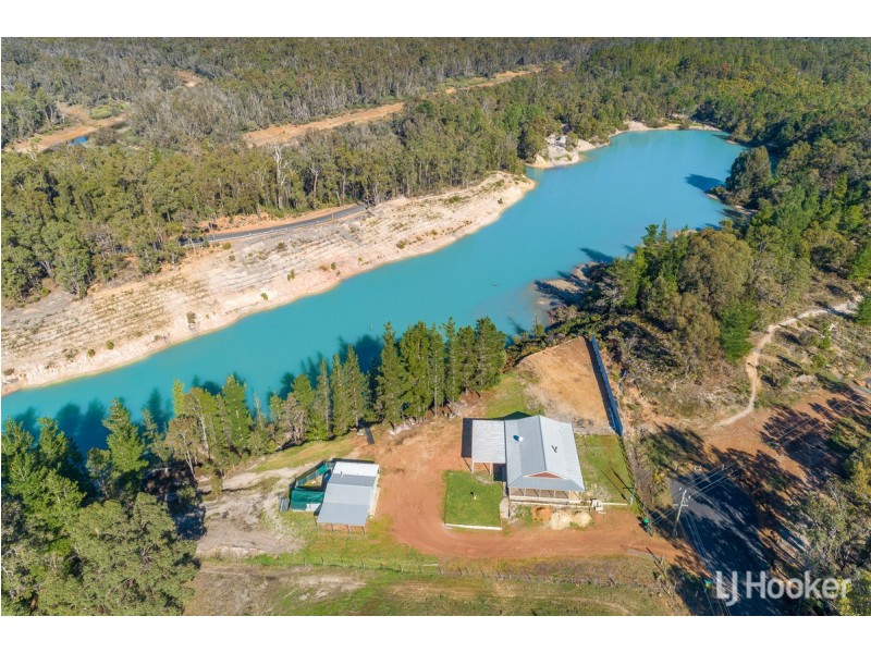 55 Montgomery Street, Allanson WA 6225