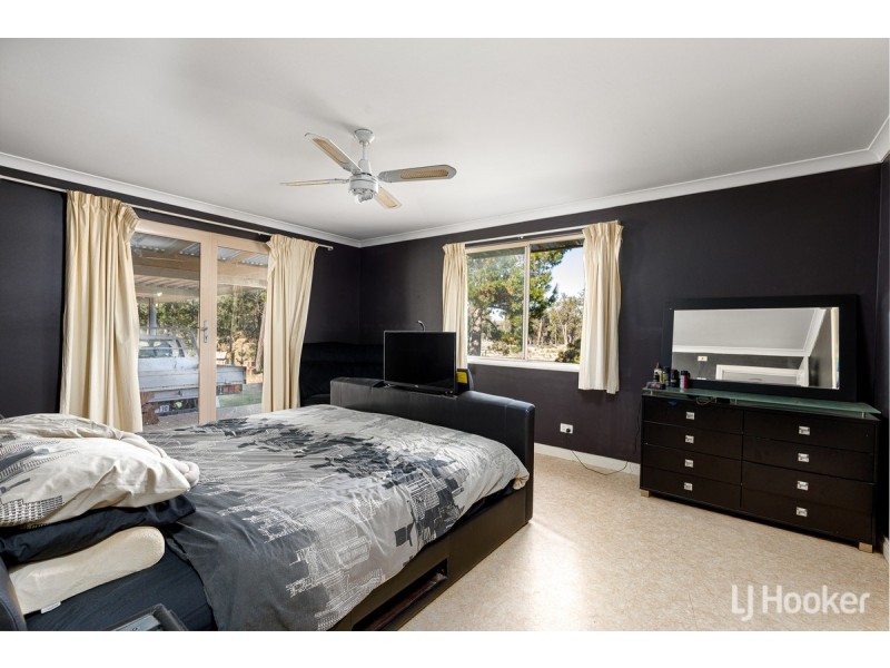 55 Montgomery Street, Allanson WA 6225