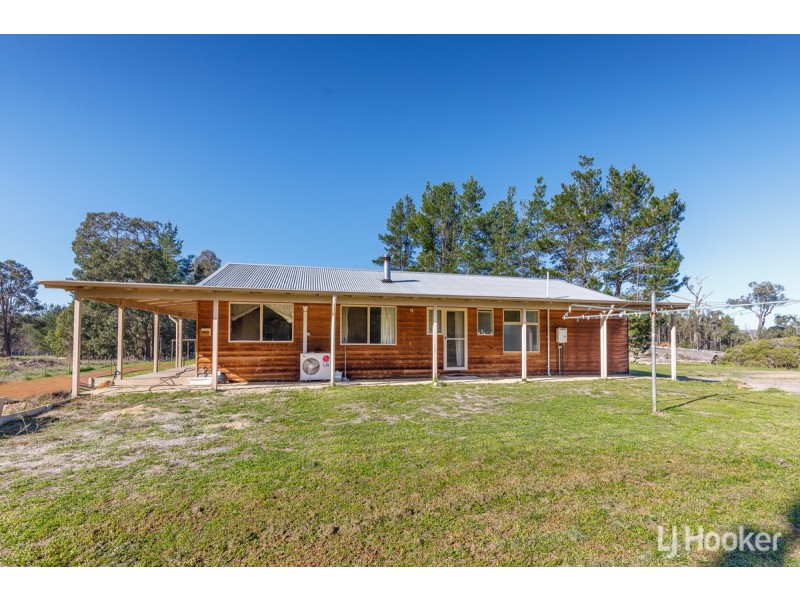 55 Montgomery Street, Allanson WA 6225